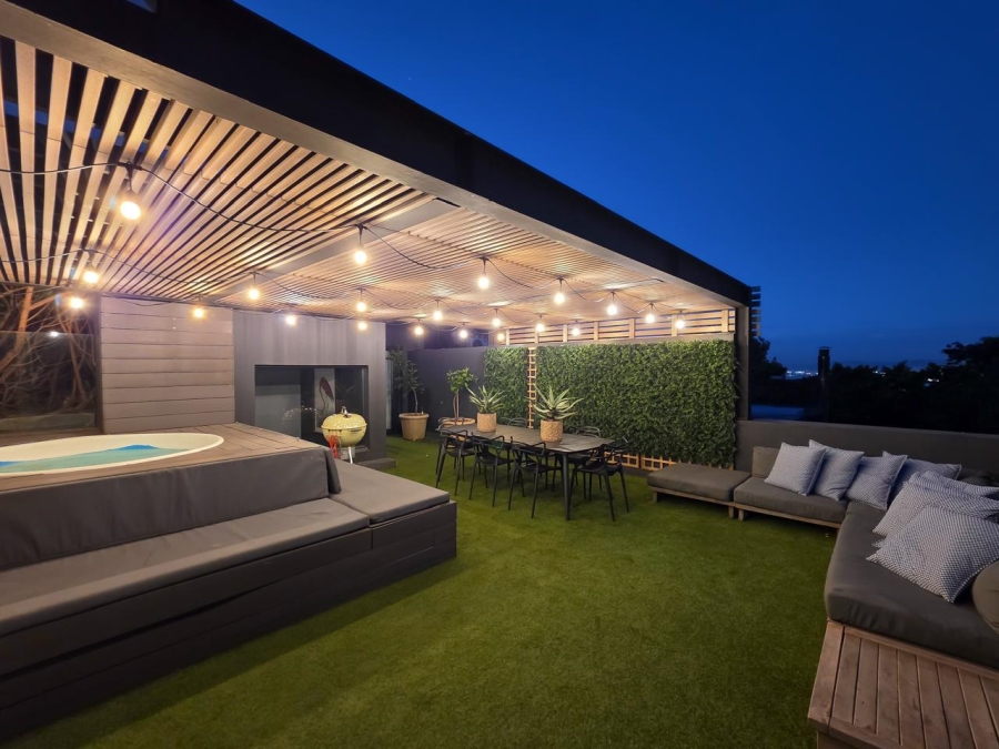 4 Bedroom Property for Sale in Higgovale Western Cape